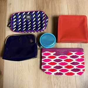 5 Estée Lauder makeup bags vintage new